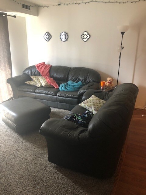 Foto del edificio - 428 Fleeter Ct