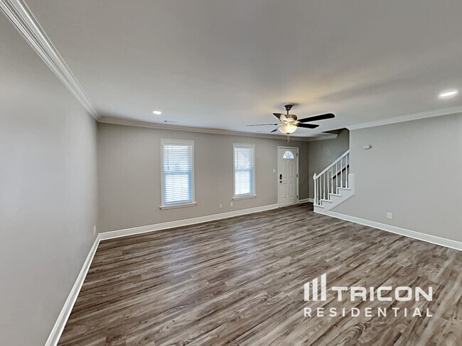 Building Photo - 2025 Hogan Point Drive Winston Salem NC