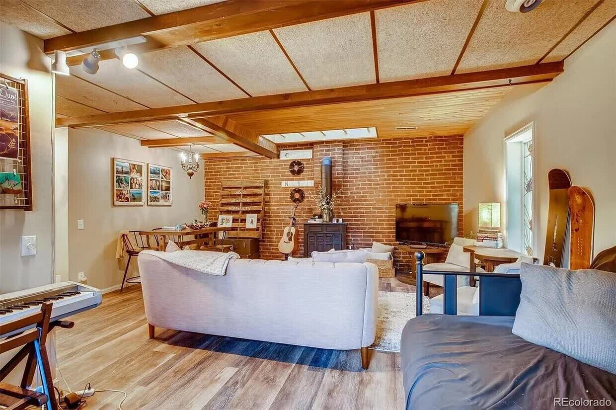 Foto principal - 1024 N Marion St