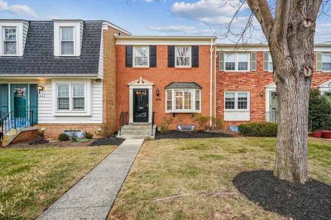 Photo - 1605 Dunterry Pl House