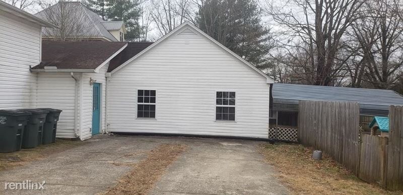 Primary Photo - 137 Church St