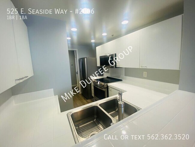 Building Photo - 525 E Seaside Way