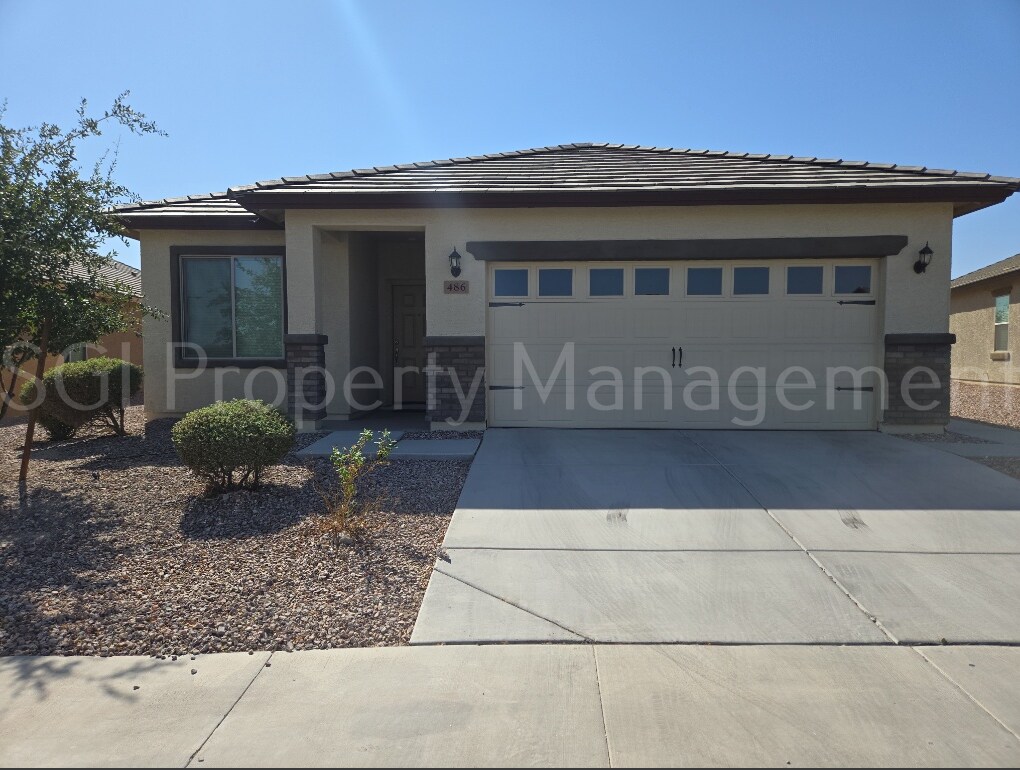Primary Photo - Stunning home on the golf course