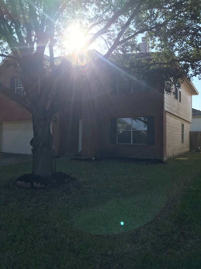 Foto del edificio - 16306 Soaring Eagle Dr