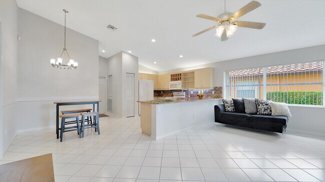 Foto del edificio - 5650 Aspen Ridge Cir