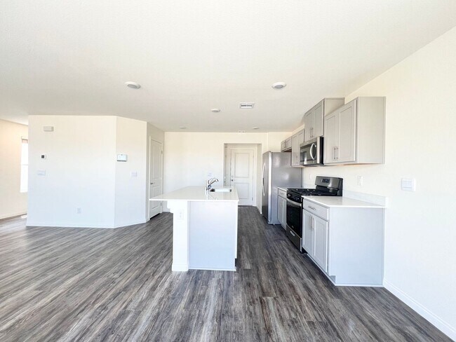 Foto del edificio - 5716 Serene Rock St