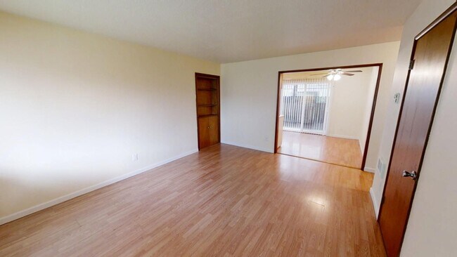 Foto del edificio - 2743 Lancaster St
