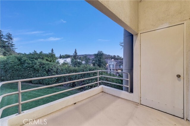 Foto del edificio - 5744 E Creekside Ave