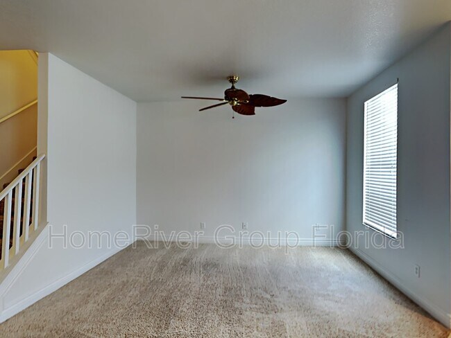 Foto del edificio - 1224 Charlesworth Dr
