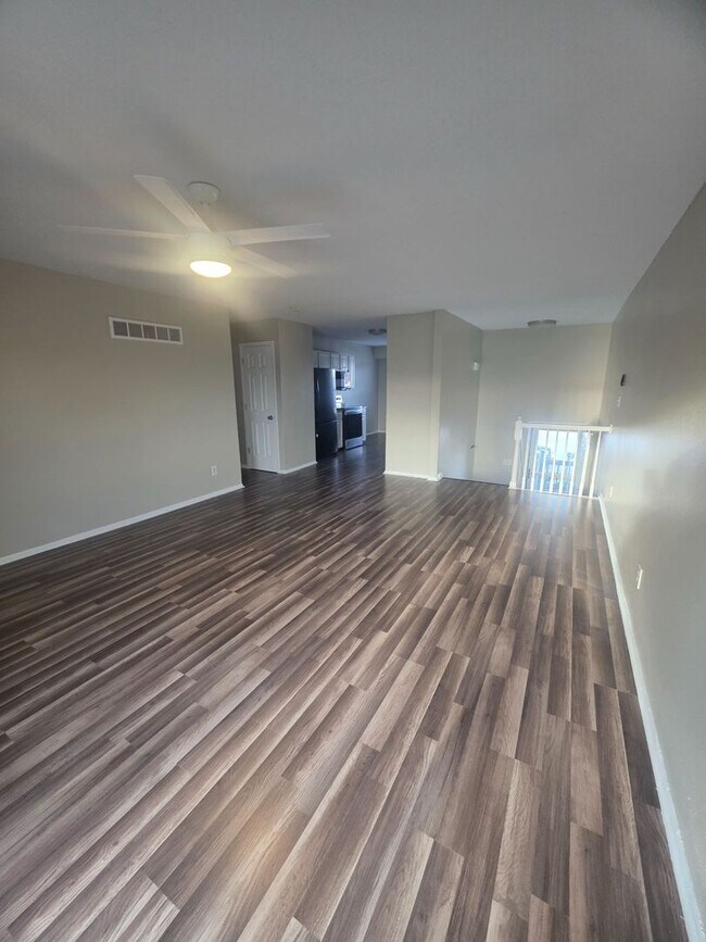Foto del edificio - 3 Bedroom, 2 Bathroom in Kansas City $1,725 A Month
