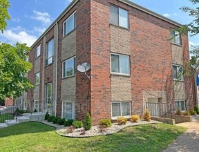 Building Photo - 5468 Cologne Ave