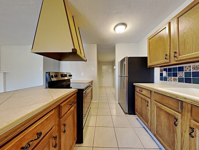 Foto del edificio - 5409 Strickland Cir