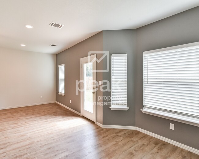 Foto del edificio - $1950! 3Bed/2Bath home in Fort Worth!