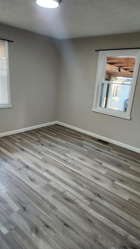 Foto del edificio - 4437 E Kitridge Rd