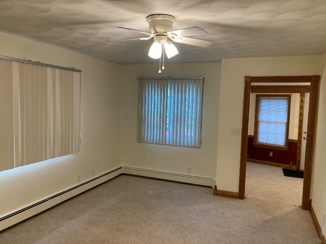 Foto del edificio - 4612-4612 Tolland Ave