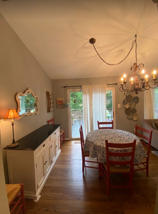 Foto del edificio - 3811 Gelding Ln