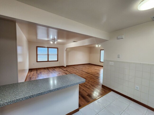 Foto del edificio - 937 Grove St