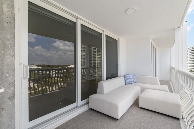 Foto del edificio - 2200 S Ocean Ln