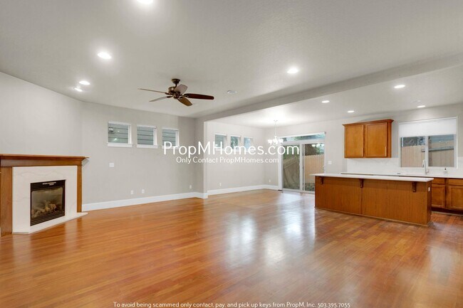 Foto del edificio - Updated Three Bedroom Gem in Bethany!