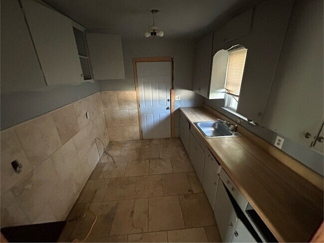 Foto del edificio - 2Bed 1Bath Northside Home!