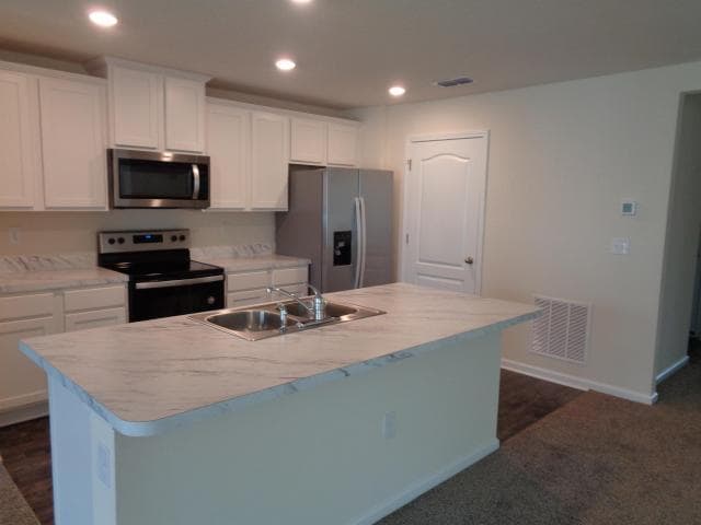 Building Photo - 3 bedroom in Green Cove Springs FL 32043