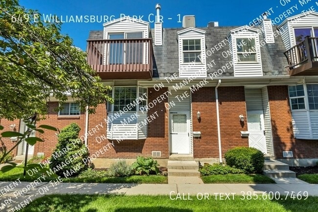 Photo - 649 E Williamsburg Pk Cir Townhome