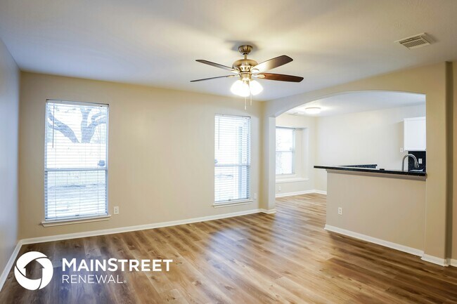 Foto del edificio - 8206 Prairie Wind Ln