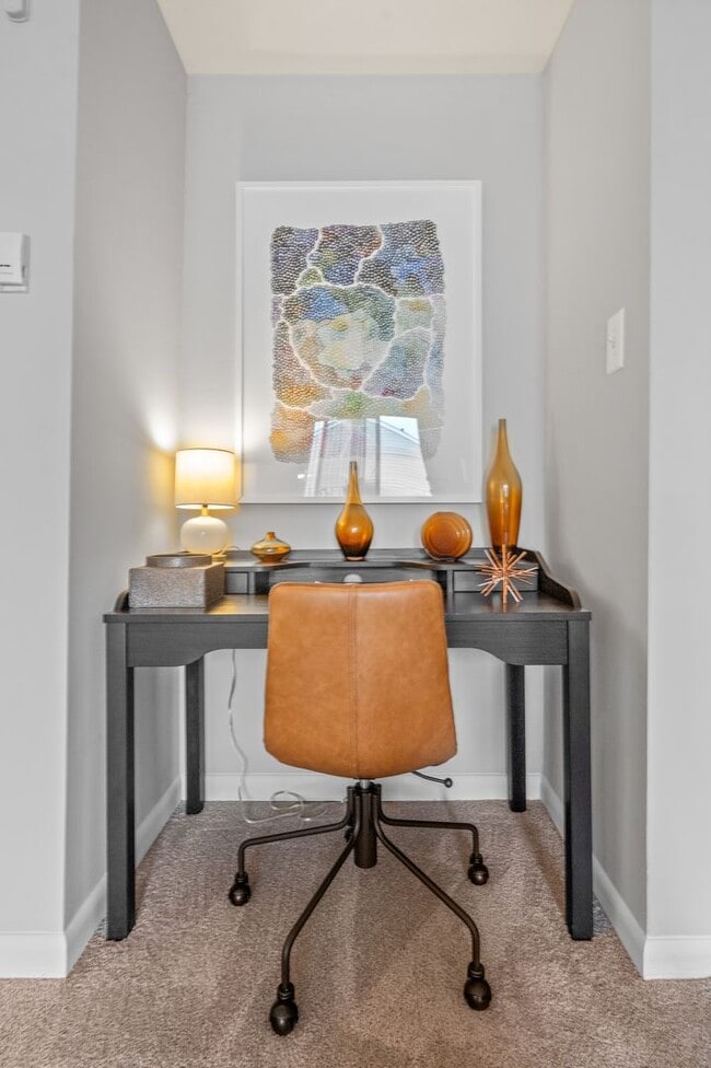 Interior Photo - Metropolitan Runnemede