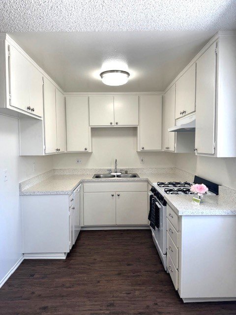 Photo - 16862 Lynn Lane Apartment