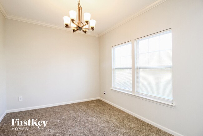 Foto del edificio - 455 Shady Grove Ct