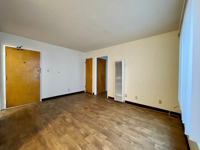 Building Photo - 266 19th Ave