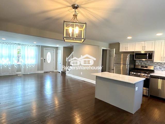 Building Photo - 1568 Cottage Ln