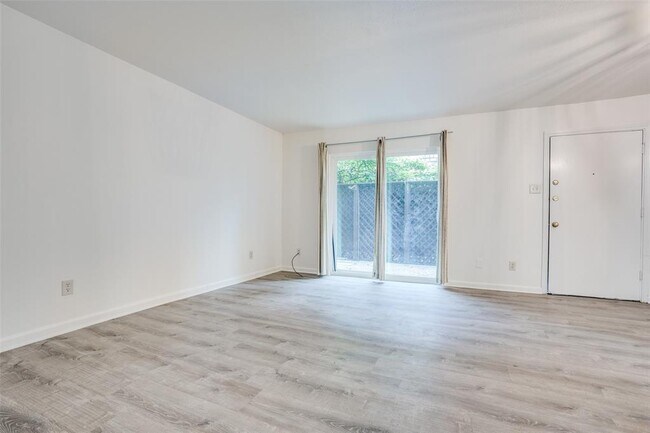 Building Photo - 4112 Bowser Ave