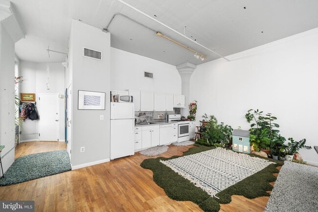 Building Photo - 314 N 12th St