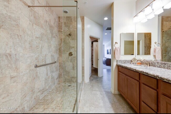 Foto del edificio - 33575 N Dove Lakes Dr