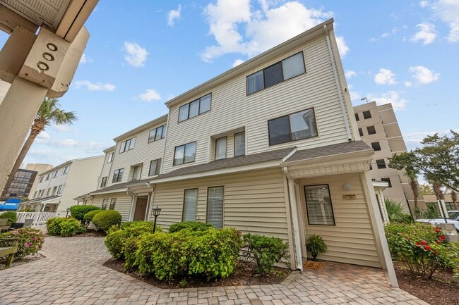 All Inclusive Seasonal Rental Available Oc... - All Inclusive Seasonal Rental Available Oc... House