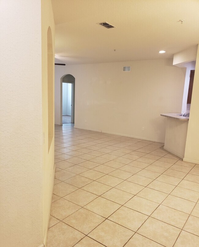 Building Photo - 3331 Whitestone Cir