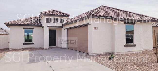 Building Photo - 2025 E Velvet Pl