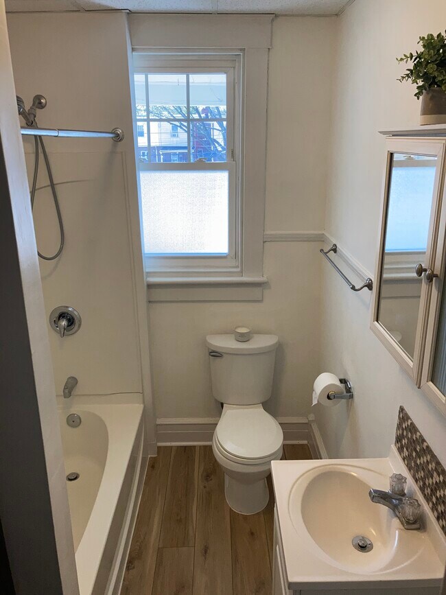 Bathroom - 633 5th Ave