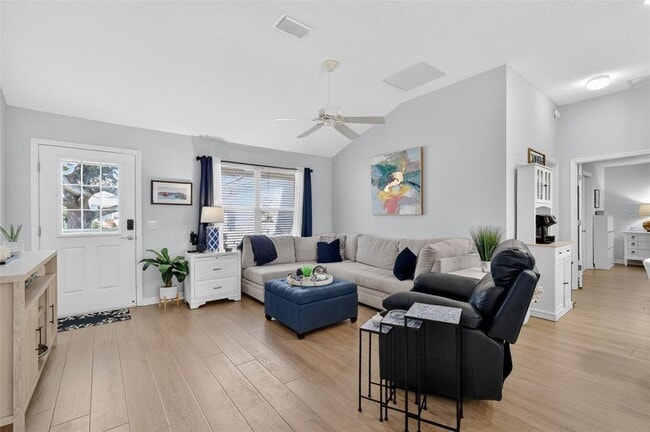 Foto del edificio - 1950 Alistar Ct