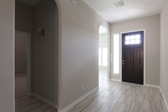 Building Photo - 22138 Grand Mist Dr