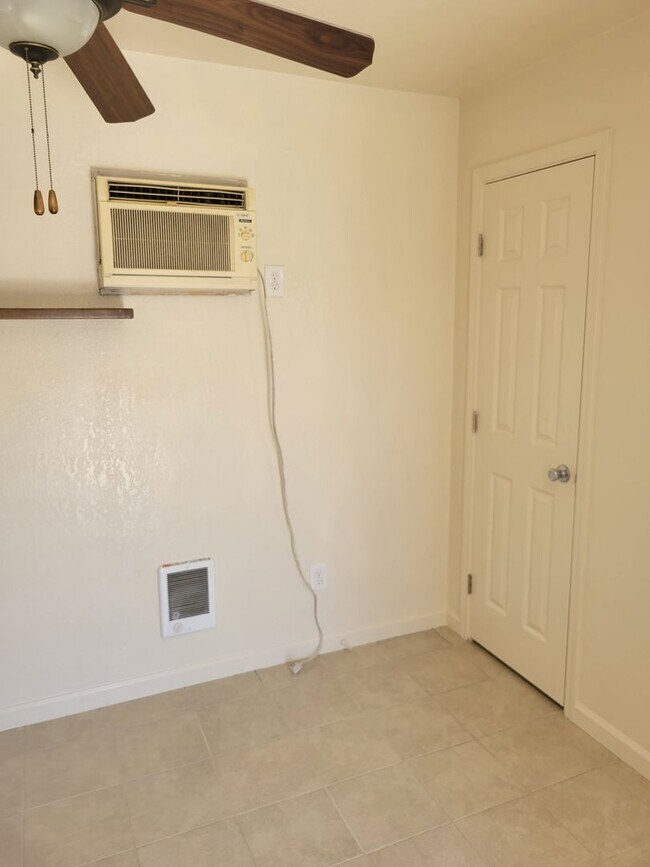 Foto del edificio - Really nice and cozy 1 bedroom Cottage.