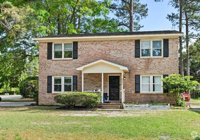 Building Photo - 321 Lennon Dr