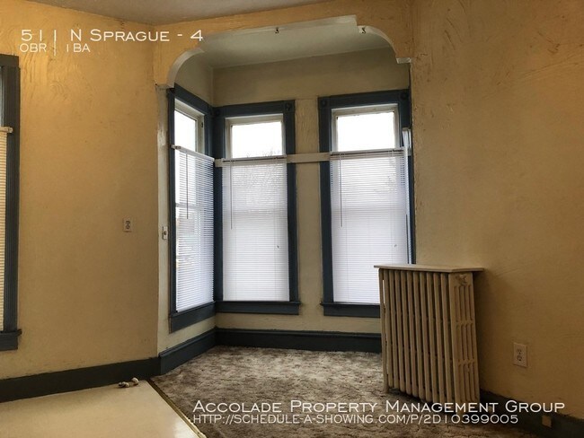 Building Photo - 511 N Sprague St