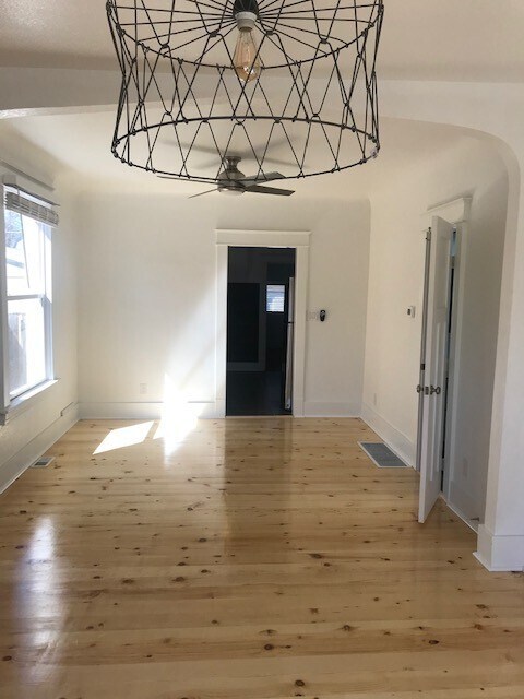 Foto del edificio - 1013-1015 South Washington Street, LLC