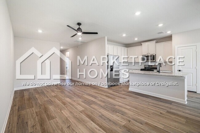 Building Photo - 6107 White Spruce Dr