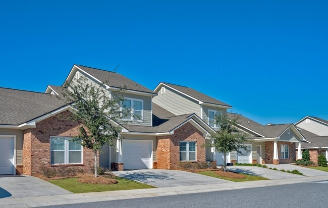 Building Photo - Toro Ridge Apartment Homes