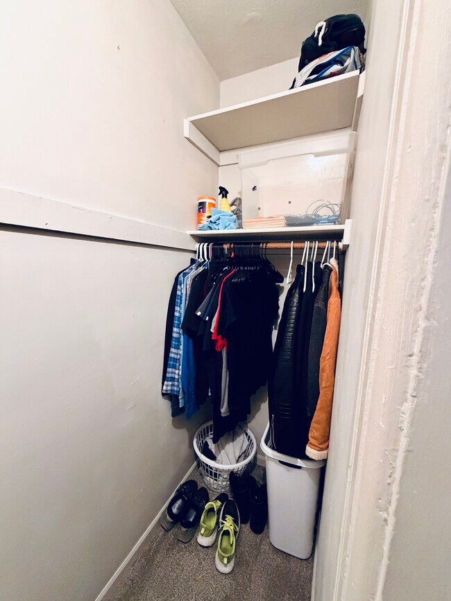 Foto del edificio - 2515 S St