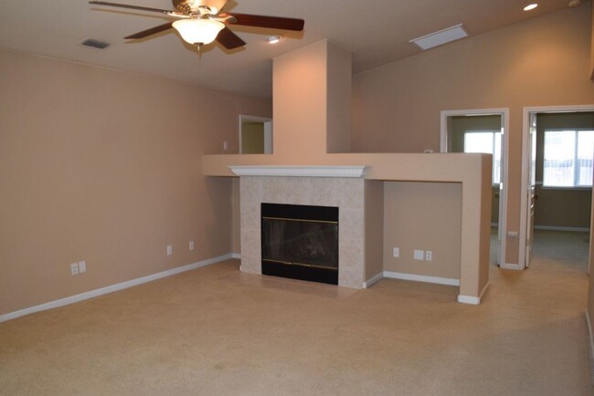 Building Photo - 4840 Knightswood Way