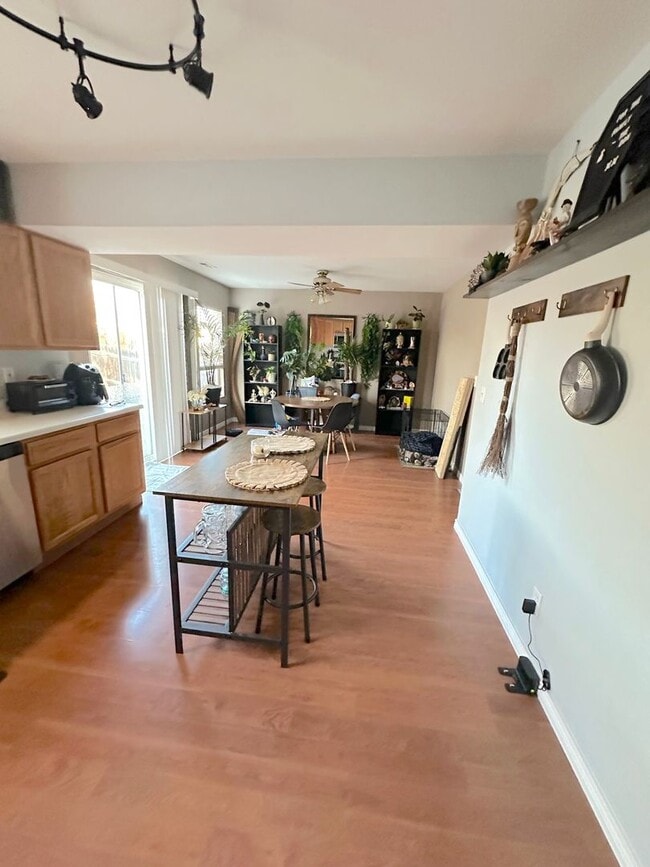 Foto del edificio - Home for rent on Cache!!